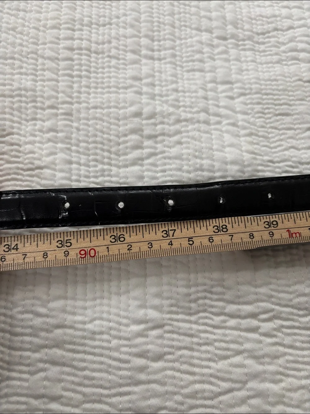 Women's Black Croc-Texture Belt with Silver Buckle